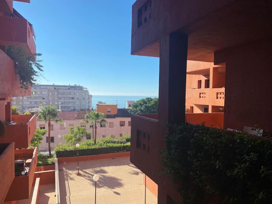 Central Estepona 3 Bed Apt With Pool And Parking Esterno foto