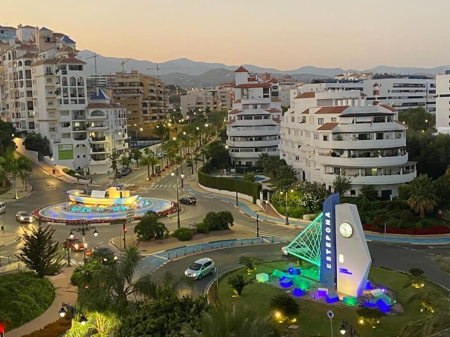 Central Estepona 3 Bed Apt With Pool And Parking Esterno foto